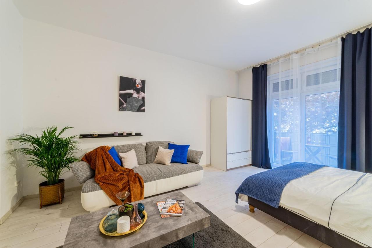 Del Mar Apartment Будапеща Екстериор снимка