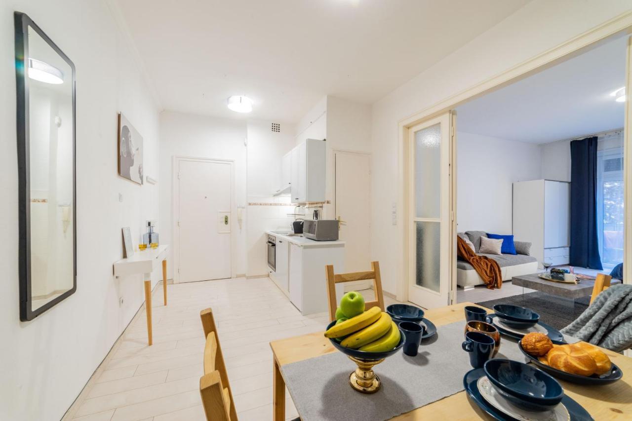 Del Mar Apartment Будапеща Екстериор снимка